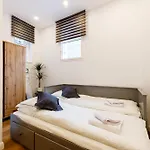 Διαμέρισμα The Chic One, Unirii Square View *