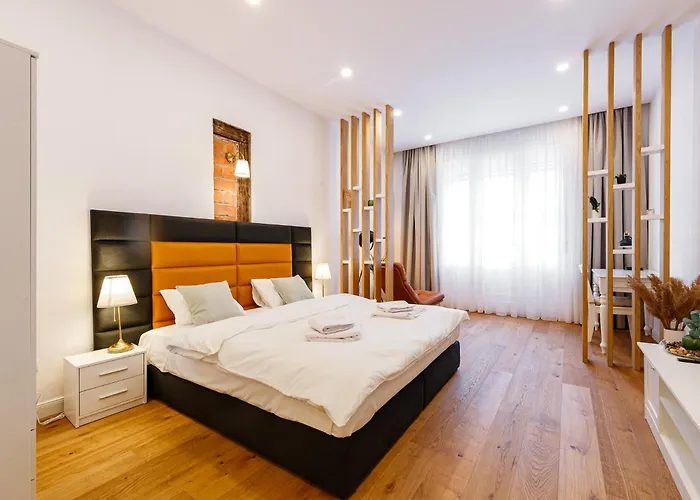 Apartament The Chic One, Unirii Square View