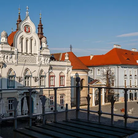 The Chic One, Unirii Square View Timisoara
