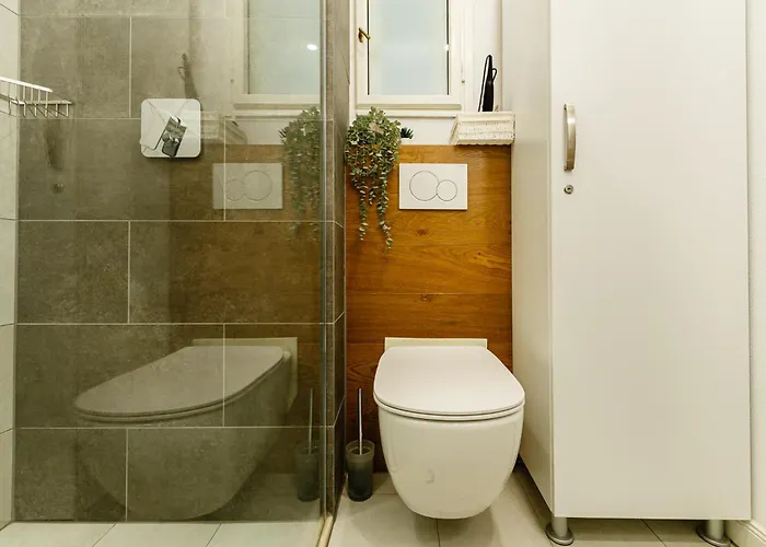 The Chic One, Unirii Square View * Timisoara