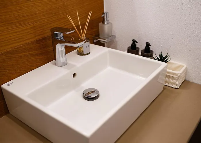 The Chic One, Unirii Square View *